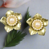 Golden Love Bloom Pearls