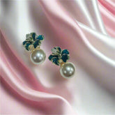 Majestic Emerald Pearl Earrings
