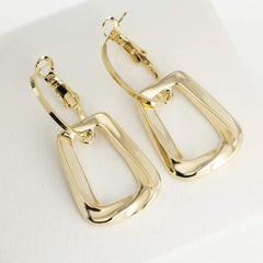 Gold Hoops Curve Earrings
