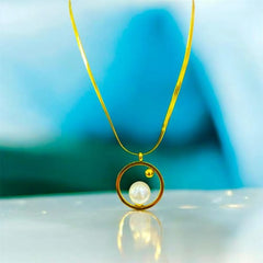 Pearl Circle Pendant