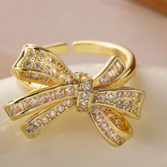 Rhinestone bow Knuckle Ring