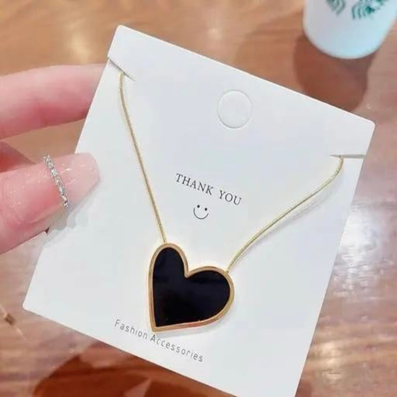 Elegant Black Heart Pendant Chain