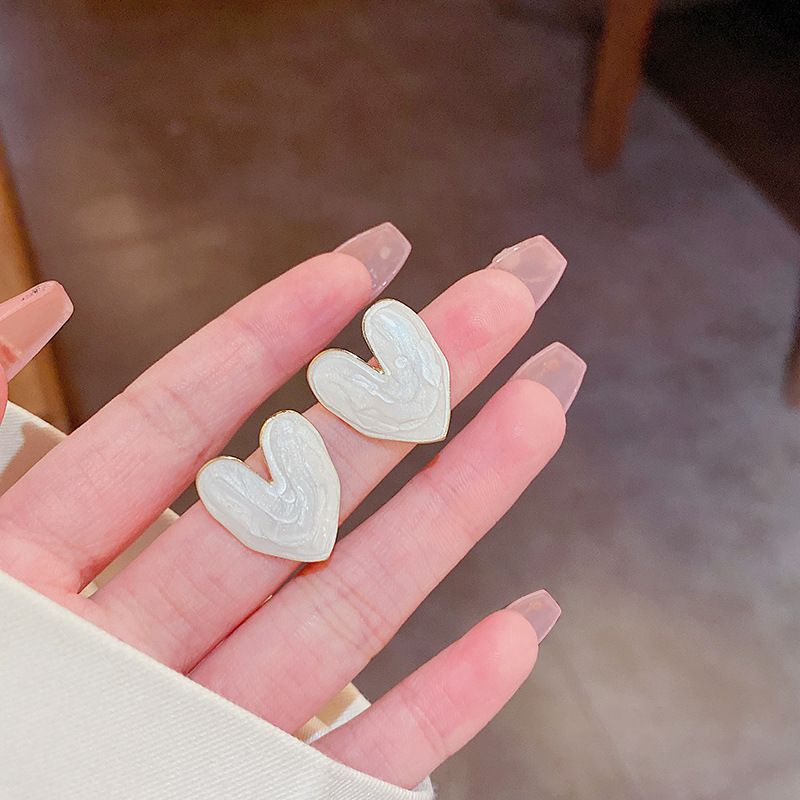White Heart Studs-Anti Tarnish || Waterproof