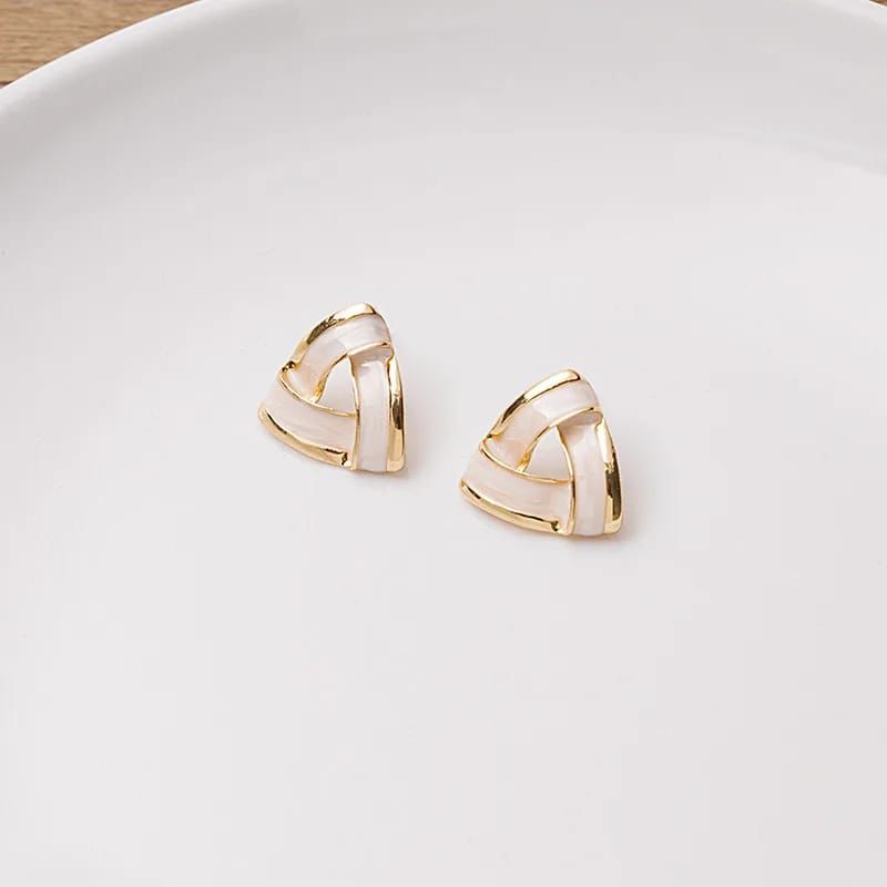 White Dashing Studs