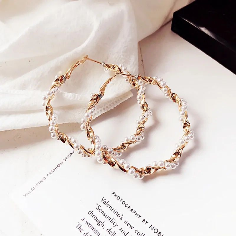 Premium Round Earrings