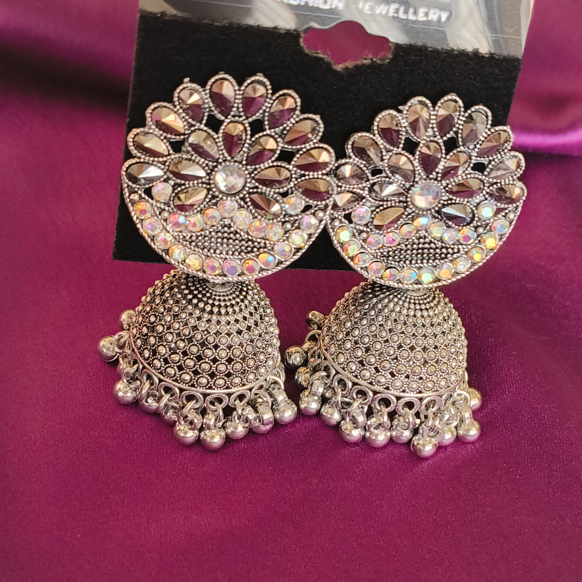 Silver Oxidized Glitter Jhumka With All Wear