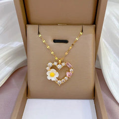 Blooming Heart crystal Necklace