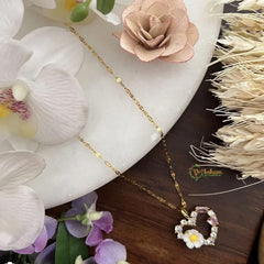 Blooming Heart crystal Necklace
