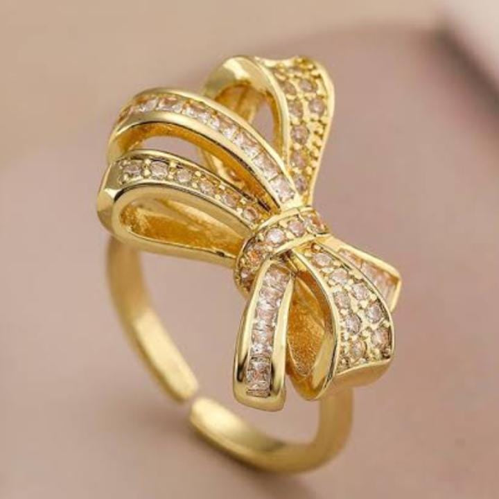 Rhinestone bow Knuckle Ring