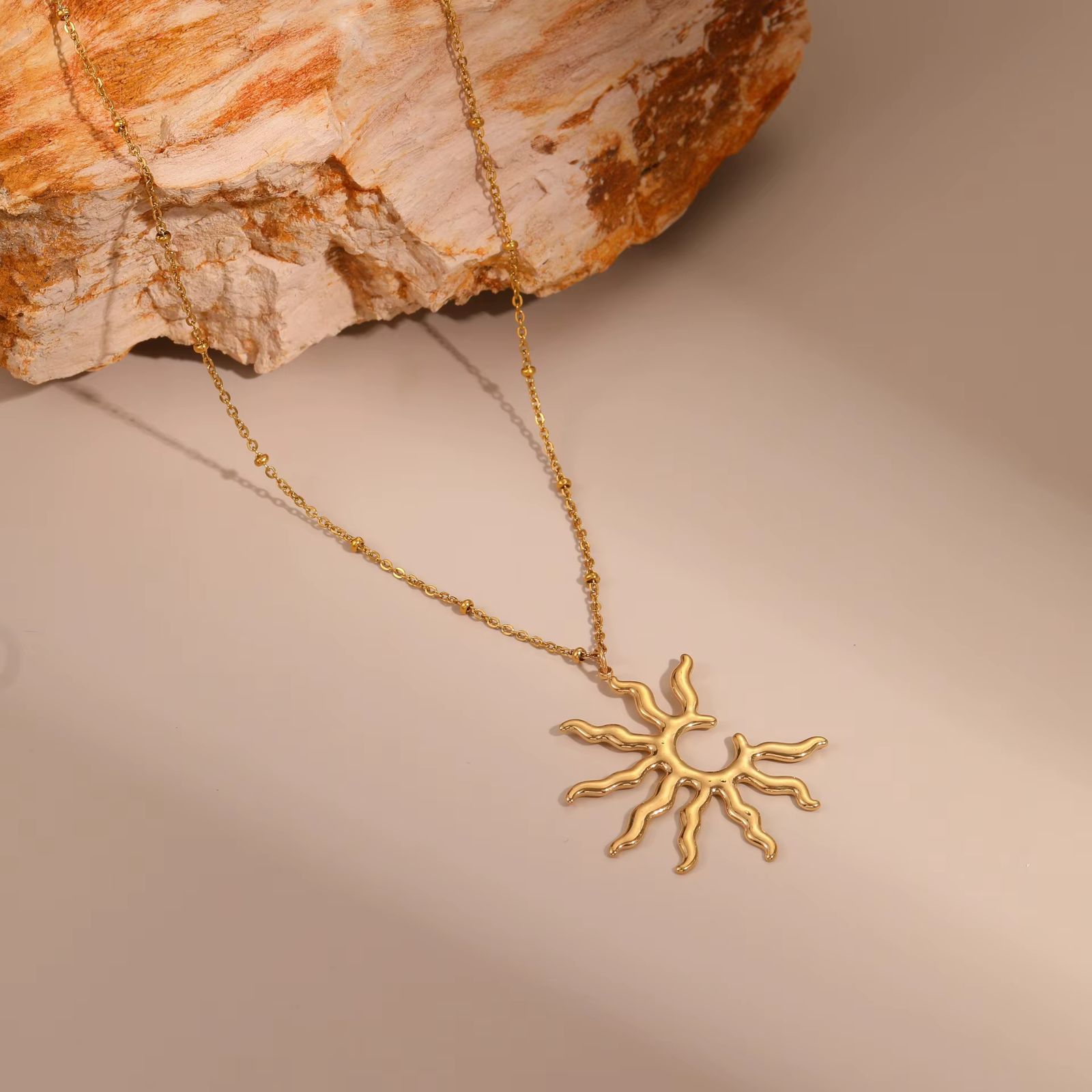 Anemone Pendant
