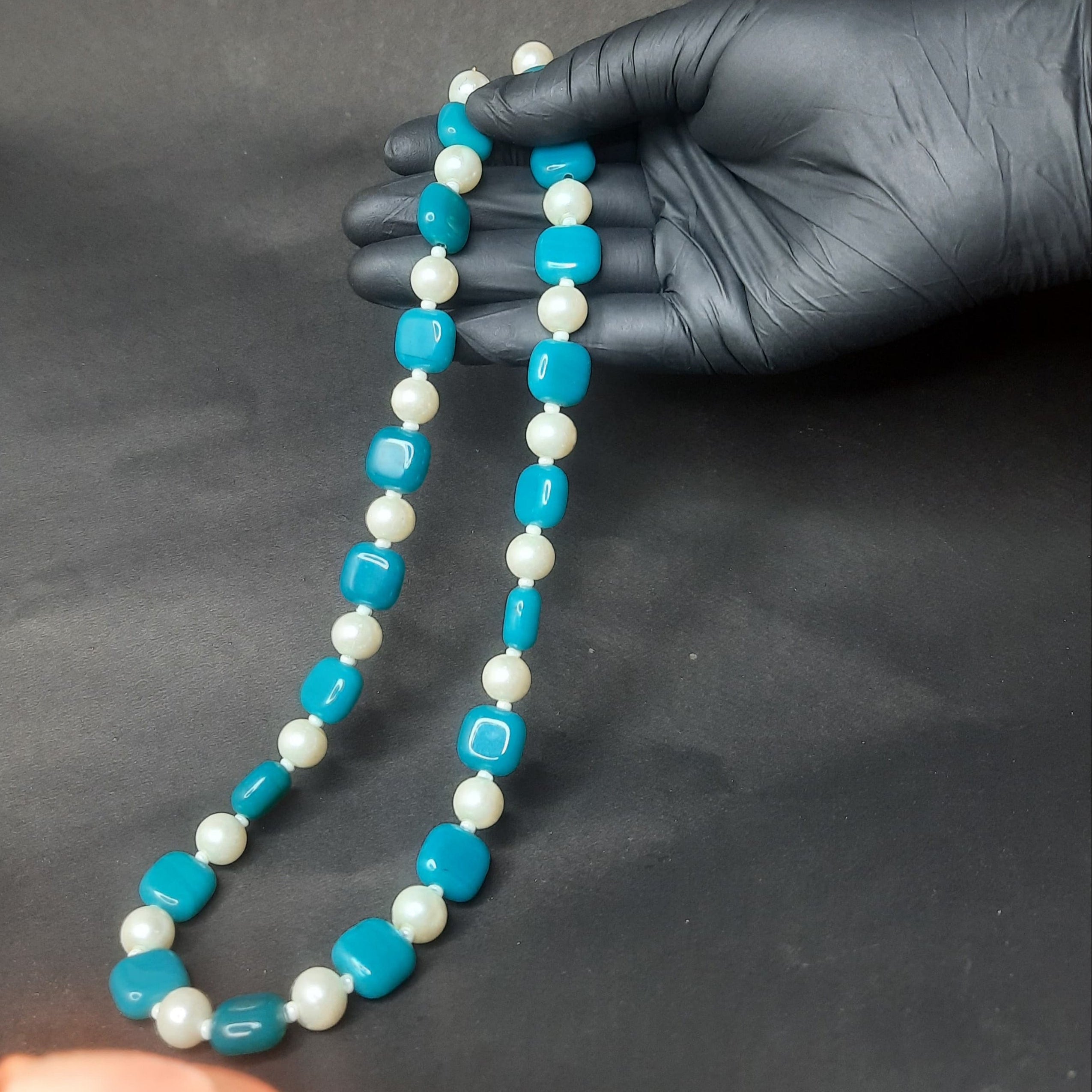 Turquoise Blue Square Beads Neclace